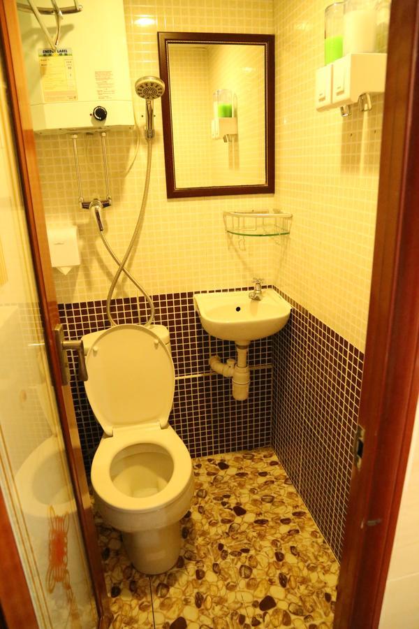 Euro Hostel Hong Kong Esterno foto