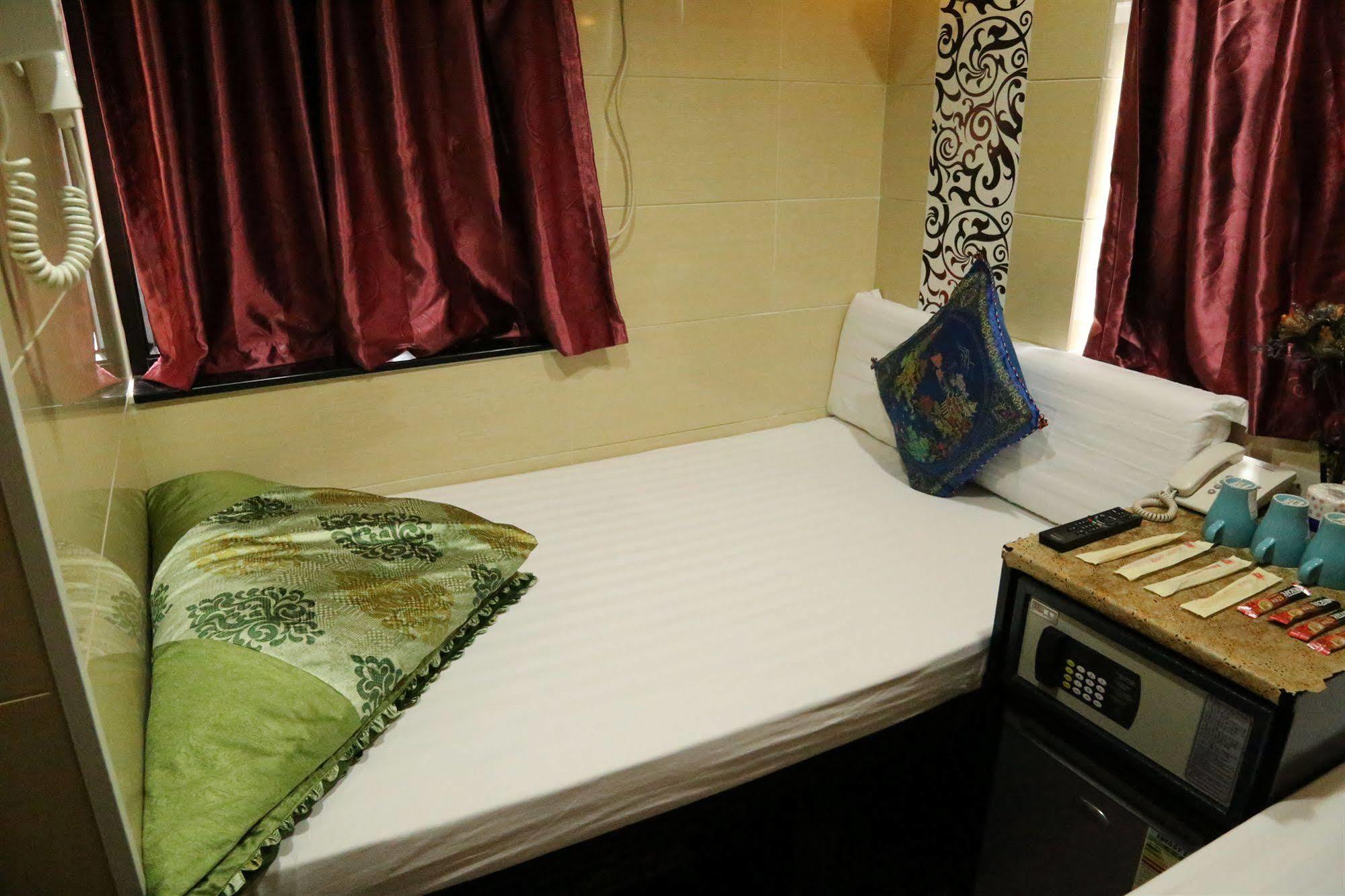 Euro Hostel Hong Kong Esterno foto