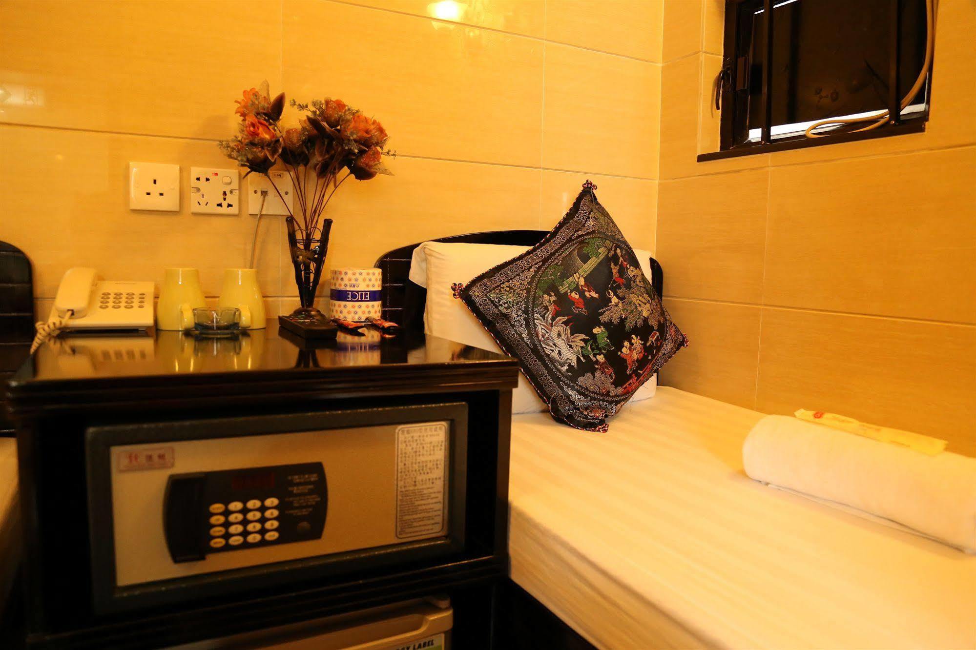 Euro Hostel Hong Kong Esterno foto